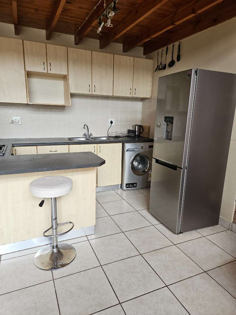 To Let 1 Bedroom Property for Rent in Bluewater Bay Eastern Cape